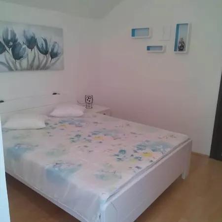 Apartament Petar *